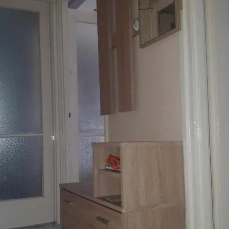 Lacilak Apartament *